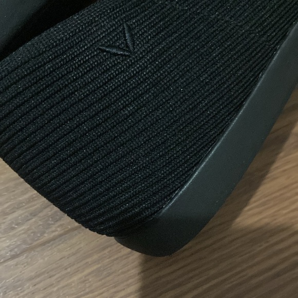 VIVAIA Black Margot Cloud Walker Square Toe V-Neck Slip On Flats EU 42 Brand New - Picture 4 of 9